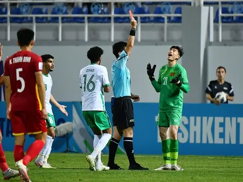 Lý do người hùng U23 Việt Nam không được gọi ở giải châu Á