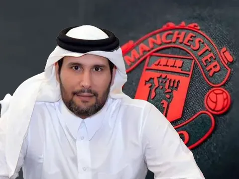 Lý do tỷ phú Qatar rời bỏ cuộc đua tiếp quản MU
