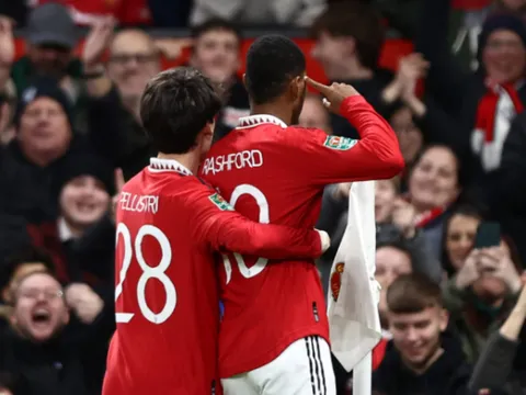 Ra mắt M.U sau hơn 2 năm, ngôi sao 9 triệu bảng có ngay pha kiến tạo