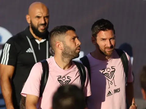 Beckham thuê 'người đặc biệt' bảo vệ Messi