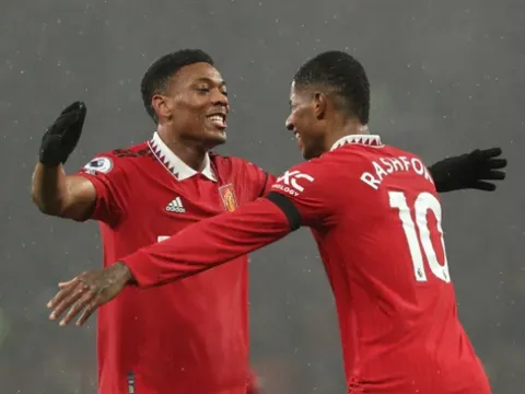 Tiền đạo lương 250 nghìn bảng sẽ giúp Ten Hag không cần mua đứt Weghorst