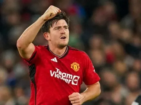 Maguire đã trở thành hậu vệ mà Erik ten Hag mong muốn như thế nào?