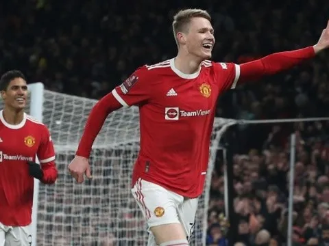 Erik ten Hag phải cảm ơn McTominay!
