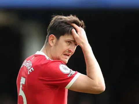 Phạm lỗi không đáng, Maguire bị treo giò ở bán kết FA Cup