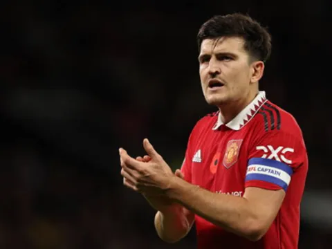Xác nhận: Man Utd rao bán Maguire