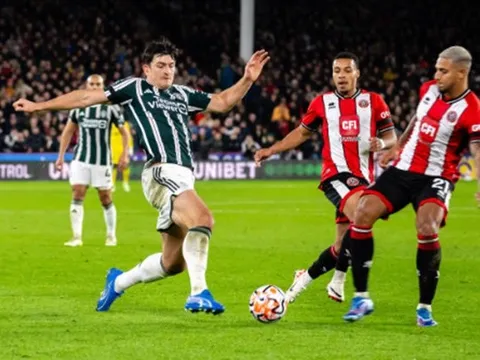 Động thái điểm 10 đến từ Maguire