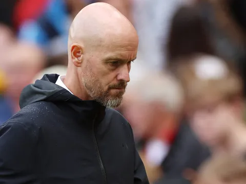 MU lận đận: Rắc rối bủa vây Erik ten Hag