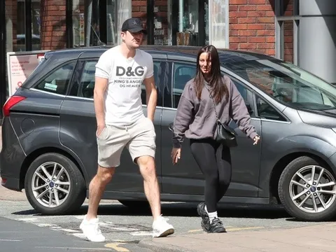 Maguire cùng vợ lộ diện sau trận thắng của Man Utd