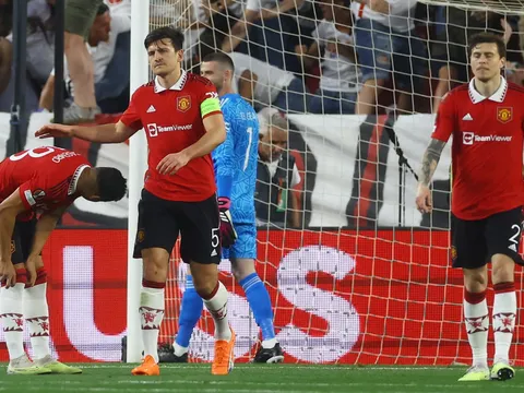 Paul Parker chỉ ra khu vực đáng lo nhất của M.U