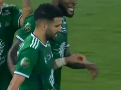 Mahrez tỏa sáng, Al Ahli có trận thua sốc ở King's Cup