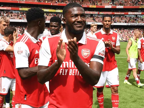 CHÍNH THỨC! Arsenal chia tay 13 cầu thủ