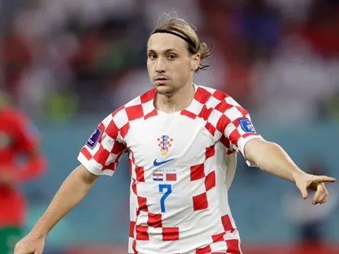 Real Madrid quan tâm đến Modric 2.0