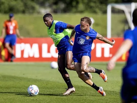 Malacia báo hại tuyển Hà Lan