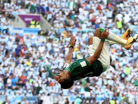 Màn ăn mừng gây sốt của Al Dawsari khi phá lưới Argentina