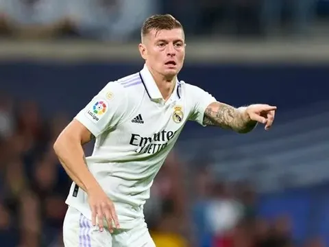 Man City chốt lương hậu hĩnh cho Kroos