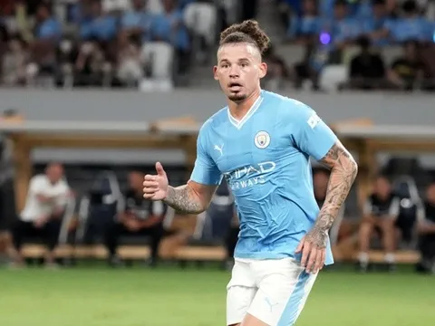 Man City coi như vứt sọt rác thương vụ 49 triệu