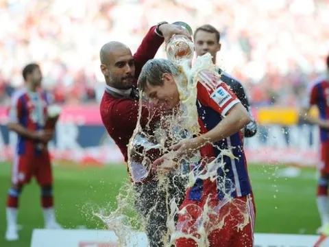 Man City mời chào Kroos mức lương khủng