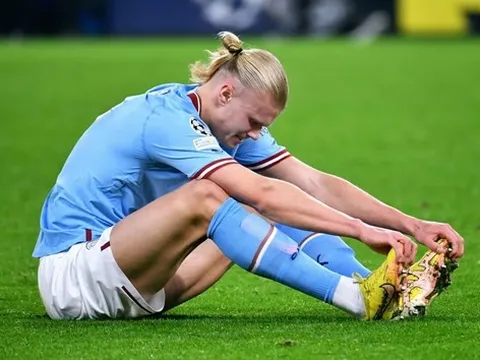 Erling Haaland khiến Manchester City lo sốt vó