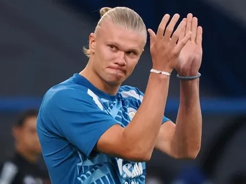 Man City thúc giục Haaland