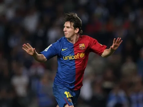 Man City từng cố chiêu mộ Messi 15 năm về trước