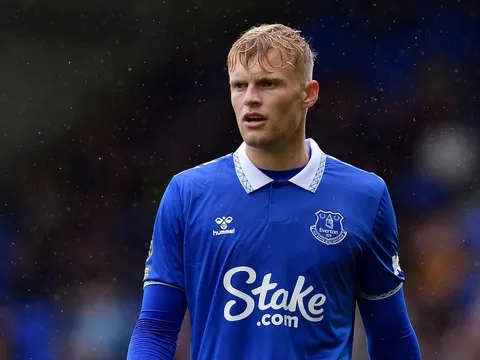 Man City tuyên chiến tới Man United và Real