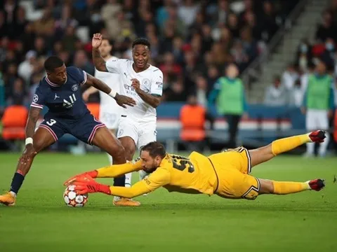 Màn trình diễn đập tan chỉ trích của Donnarumma