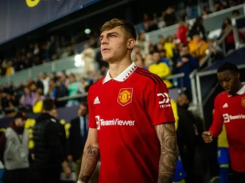 Man United chính thức công bố đội hình dự Europa League: Williams, Jones vắng mặt