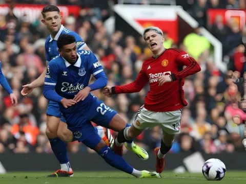 Man United chờ đợi gì từ "hậu duệ" Ronaldo?