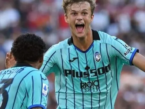 Man United duyệt chi 60 triệu euro cho đồng đội cũ của Hojlund