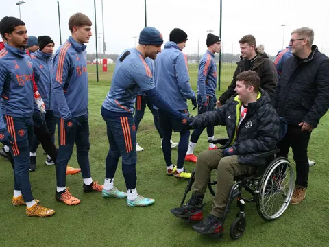 Man United hân hoan đón vị khách đặc biệt
