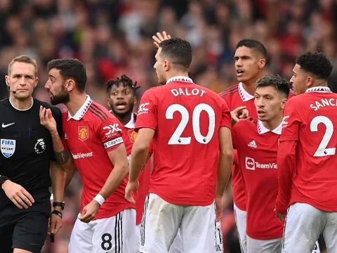 Man United - Leicester: 4 bàn; Quỷ đỏ thị uy