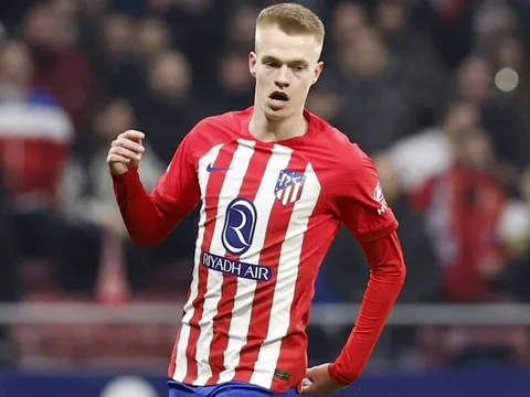 Man United may mắn khi không mua Arthur Vermeeren