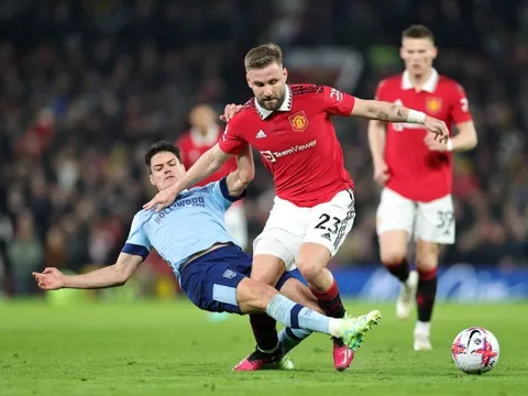 Man United nhận tin vui từ Luke Shaw