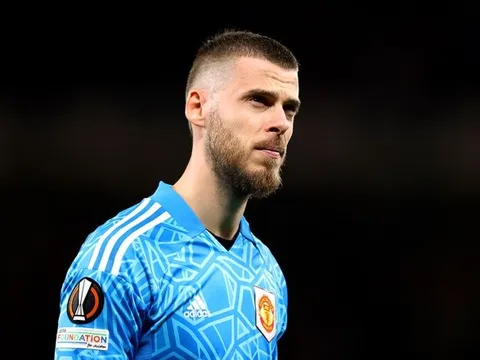 Man United ra quyết định đau lòng với De Gea