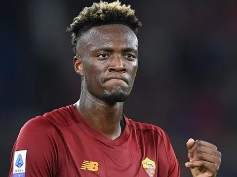 "Man United rất thích Tammy Abraham"
