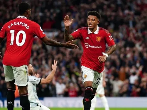 Man United - Southampton: 3 bàn; Đại tiệc ở Old Trafford