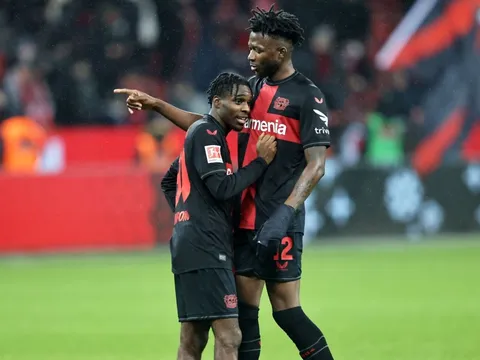 Man United thăm dò bộ đôi hậu vệ của Leverkusen
