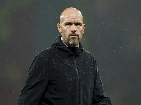 Man United thay đổi quyết định với Ten Hag