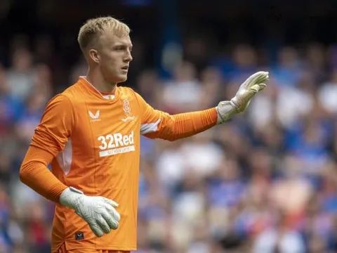 Man United tiếp cận cầu thủ 1 triệu bảng