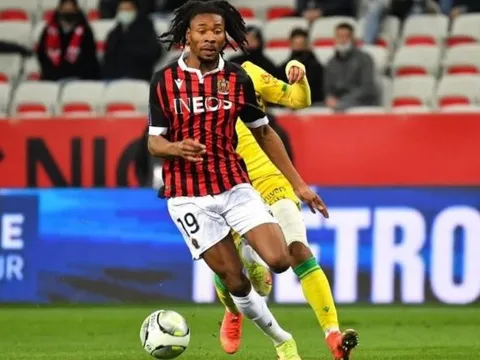 Man United ủ mưu chiêu mộ tiền vệ Nice với giá rẻ