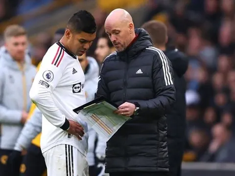 Man United và lời giải cho bài toán 'không Casemiro'