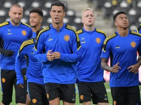 "Man Utd cần một HLV ưu tú"