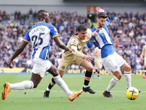 Man Utd cần rút kinh nghiệm từ vụ De Jong