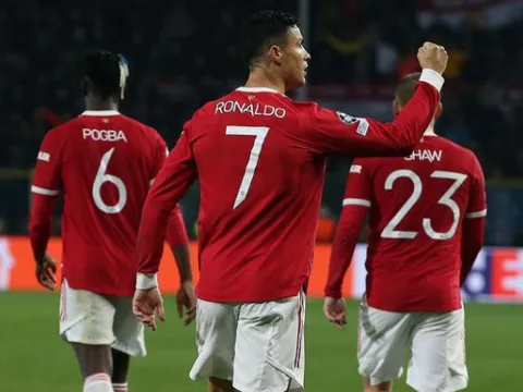 Man Utd có đủ sức giành vé dự Champions League?
