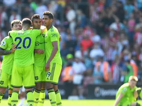 Man Utd có phiên bản Phil Jones tốt hơn để thay Casemiro