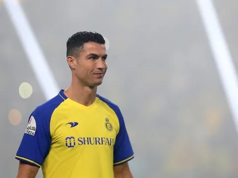 Man Utd đang tiếp tay cho Ronaldo