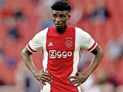 Man Utd đấu Chelsea ở thương vụ 40 triệu bảng