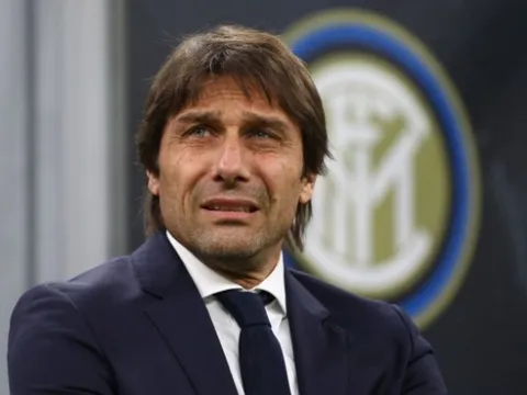 Man Utd hay Spurs? Conte bật mí không ngờ với bạn thân