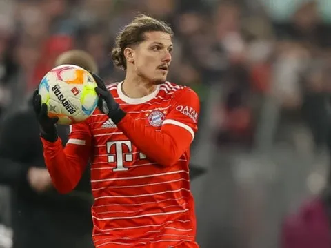 Man Utd mua Sabitzer: Lớ ngớ "vớ" được vàng