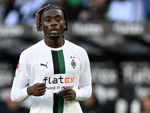 Man Utd muốn thâu tóm bộ đôi người Pháp